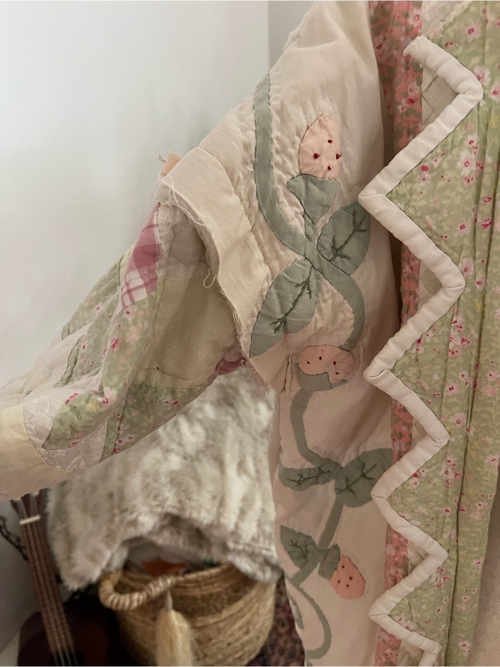 One-of-a-Kind Upcycled Vintage Quilt Kimono 🍓 - Picture 4 of 8